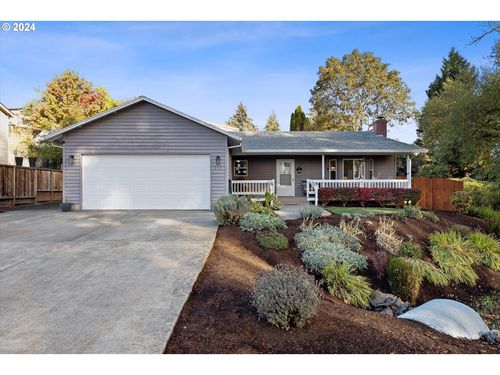 390 E 3rd St, Yamhill, OR, 97148 | Card Image