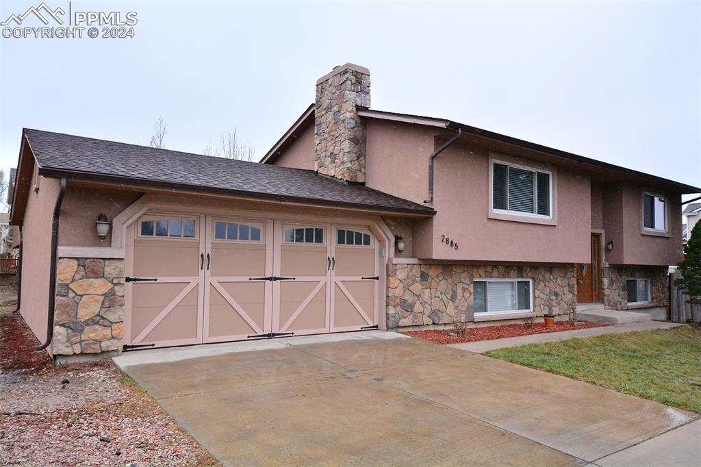 Vickers Dr, Colorado Springs, CO 80918