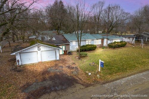 441 Edna St, Nashville, MI, 49073-9593 | Card Image