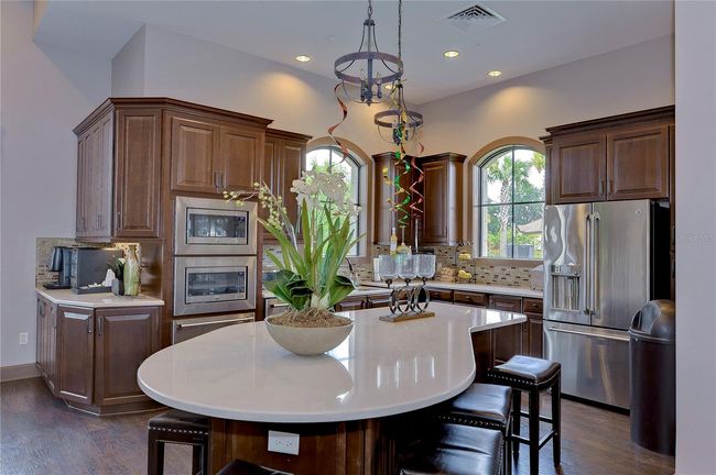 8433 Alberata Vista Dr, House other with 2 bedrooms, 2 bathrooms and null parking in Tampa FL | Image 59