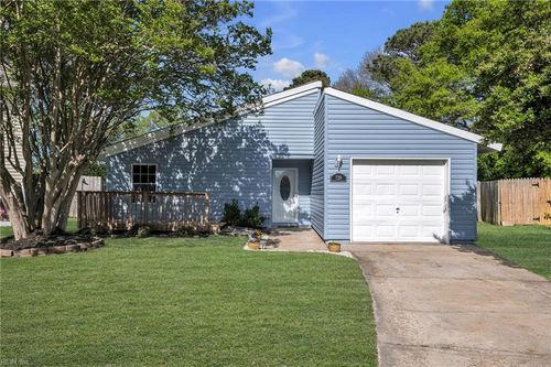 720 Linden Ct, Virginia Beach, VA, 23462-4914 | Card Image
