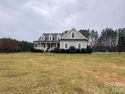 37-3020 N Ridge Ct, Lincolnton, NC, 28092-7403 | Card Image