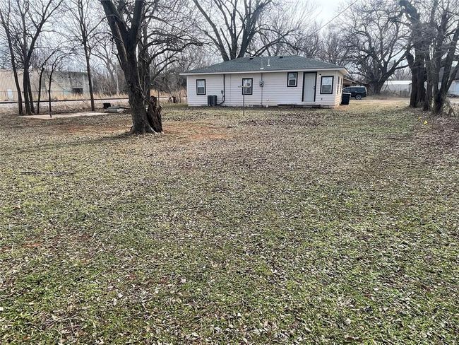 111 E Alabama Ave, House other with 3 bedrooms, 1 bathrooms and null parking in Anadarko OK | Image 19