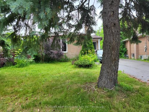 upper-118 Cartier Cres, Richmond Hill, ON, L4C2N6 | Card Image