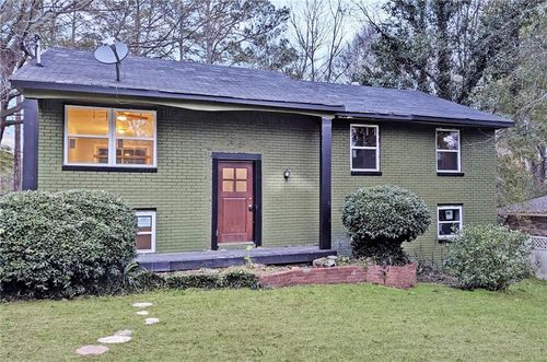 8154 Tudor Dr, Jonesboro, GA, 30238-3028 | Card Image