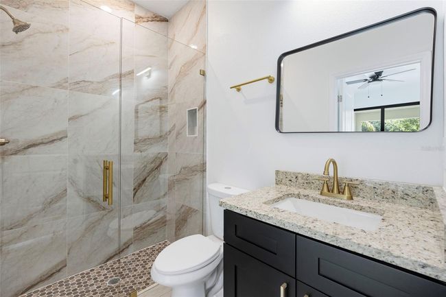 8421 Marlanas Pl, House other with 5 bedrooms, 3 bathrooms and null parking in Tampa FL | Image 10