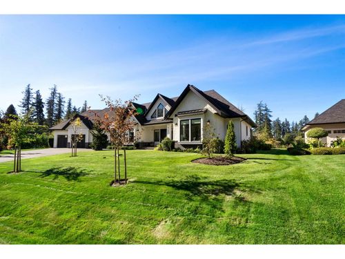 8157 231 St, Langley, BC, V1M0C4 | Card Image