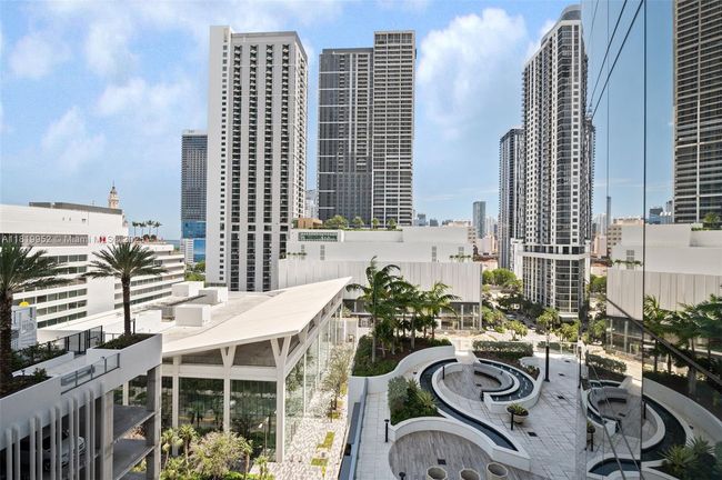 UNIT-909 - 851 Ne 1 St Ave, Condo with 3 bedrooms, 3 bathrooms and null parking in Miami FL | Image 35