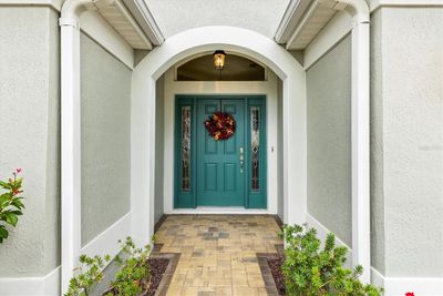 INVITING FRONT ENTRY | Image 3