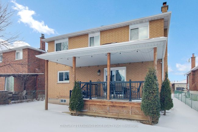 17 Jardine St, House other with 6 bedrooms, 4 bathrooms and 2 parking in Brampton ON | Image 46