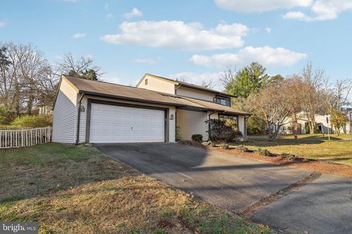 601 Sugarland Run Drive, STERLING, VA, 20164 | Card Image