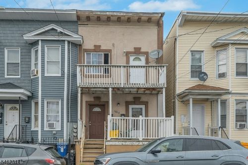 1013 Flora St, Elizabeth, NJ, 07201-1417 | Card Image