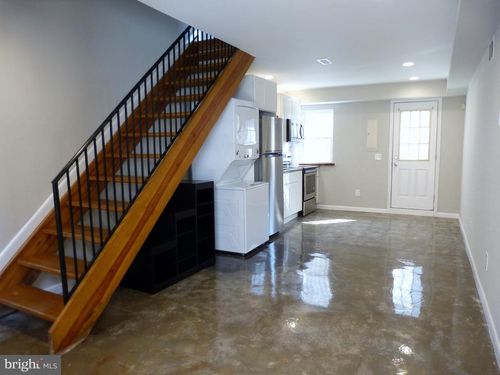 3 E Kaufman Ct, BALTIMORE, MD, 21230-4393 | Card Image