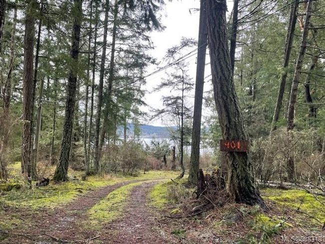 Driveway | Image 19