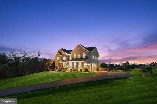 14840 Creek Point Ct, HILLSBORO, VA, 20132-3754 | Card Image