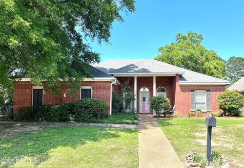 331 Bay Cove, Richland, MS, 39218 | Card Image