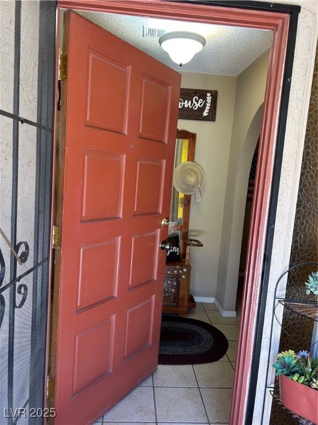 Entrance to property | Image 4