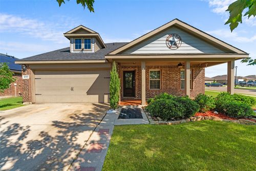2707 Old Farm Dr, Seagoville, TX, 75159-5466 | Card Image