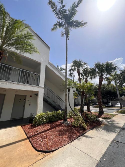 205-5646 Rock Island Rd, Tamarac, FL, 33319-2867 | Card Image