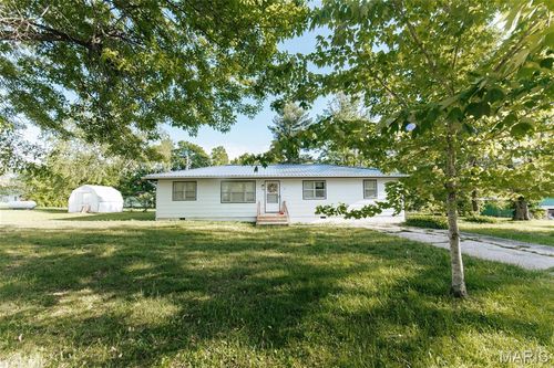 124 Sackett, Licking, MO, 65542 | Card Image