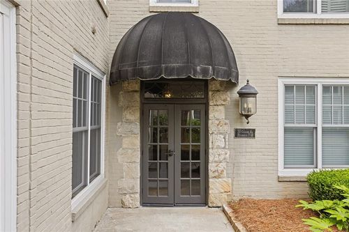 30 Collier Road #8, Atlanta, GA, 30309 | Card Image