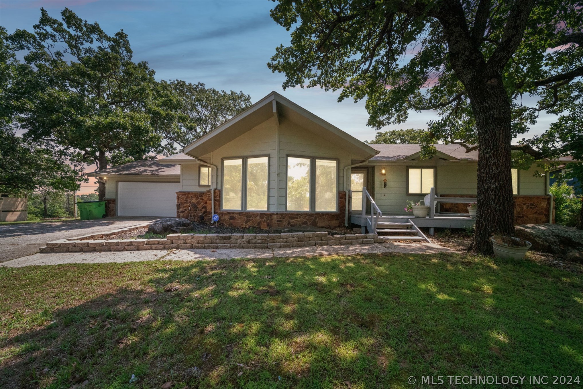 Delmar Dr, Sand Springs, OK 74063