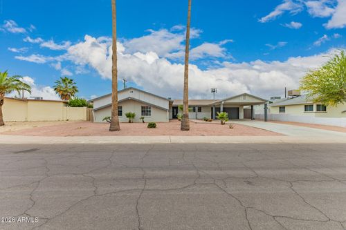 5017 N 64th Ave, Glendale, AZ, 85301-7201 | Card Image