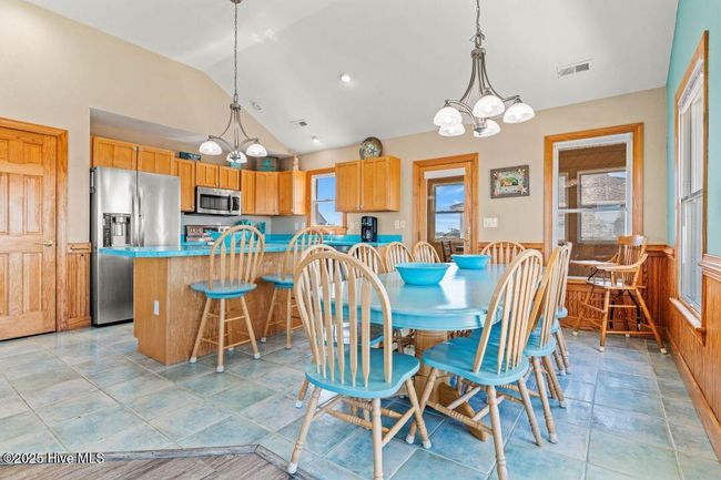 9706 S Old Oregon Inlet Rd, House other with 4 bedrooms, 5 bathrooms and null parking in Nags Head NC | Image 7