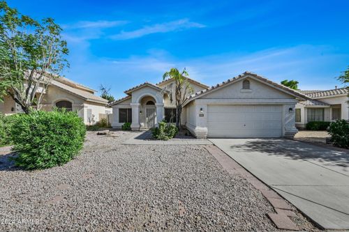 1843 E Tremaine Ave, Gilbert, AZ, 85234-8149 | Card Image