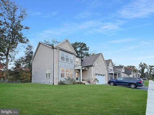 220 Red Oak Ridge Place, BOYDS, MD, 20841 | Card Image