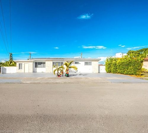 9365 Sw 44th St, Miami, FL, 33165-5825 | Card Image