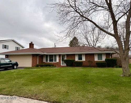 3315 Crosshill Dr, Findlay, OH, 45840-4109 | Card Image