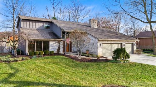 6810 Trailview Dr, Dayton, OH, 45414-2166 | Card Image