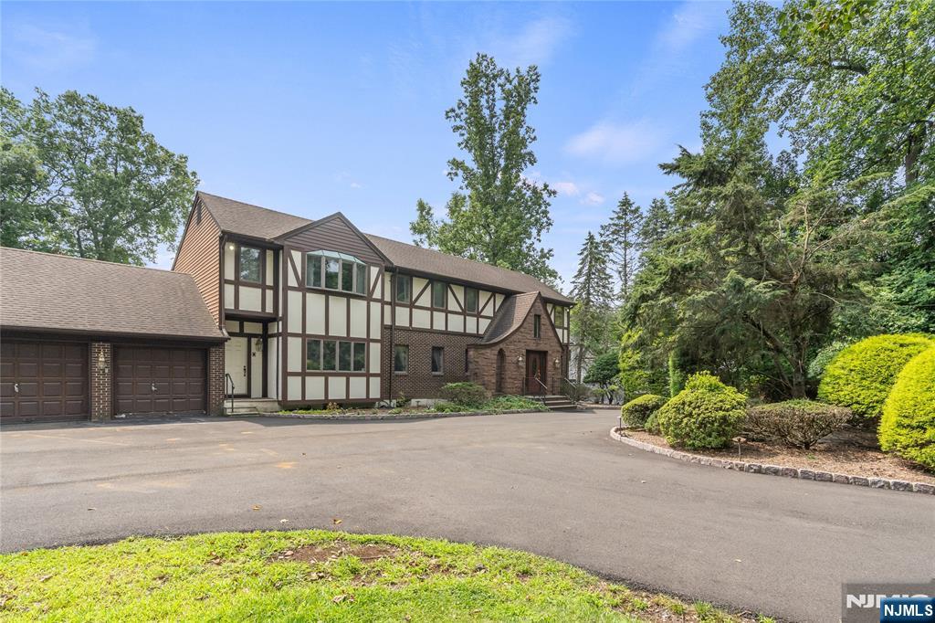 Residential in Old Tappan 2