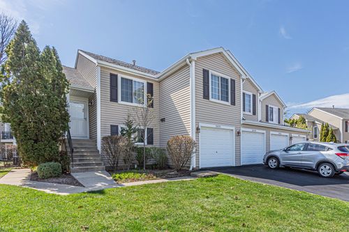 2031 Windemere Cir, Schaumburg, IL, 60194-4424 | Card Image