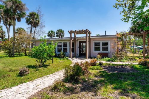 112 Gause Dr, VENICE, FL, 34293-7501 | Card Image