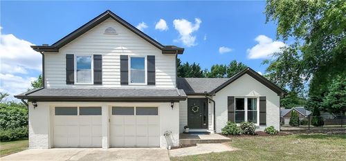 2401 Inverloch Cir, Duluth, GA, 30096-6257 | Card Image