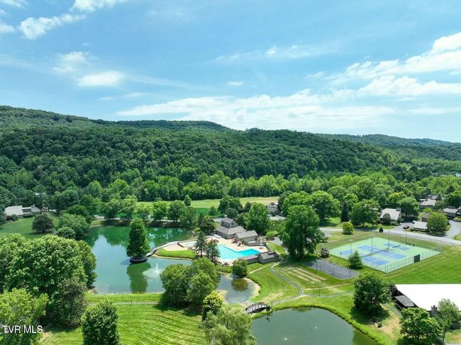 55 Grove Hill Rd, House other with 3 bedrooms, 4 bathrooms and null parking in Kingsport TN | Image 87