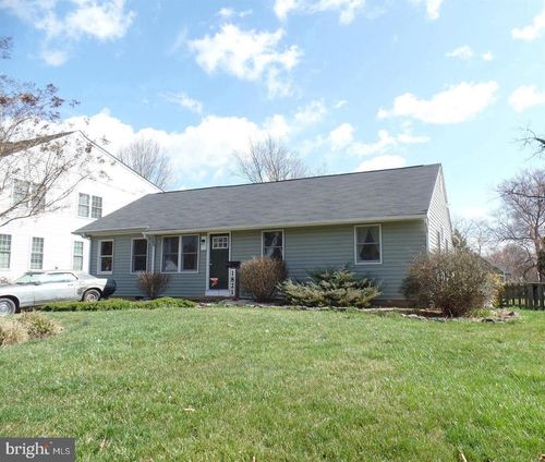 1821 Pimmit Dr, FALLS CHURCH, VA, 22043-1114 | Card Image