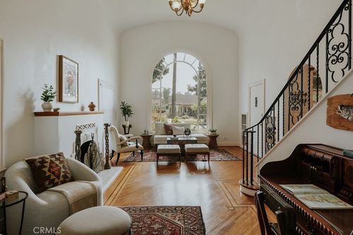 521 W Whiting Ave, Fullerton, CA, 92832-1128 | Card Image