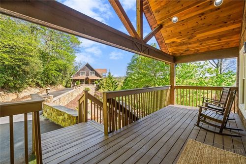 371 Green Hill Woods, Blowing Rock, NC, 28605-9897 | Card Image