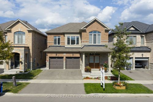 5 Boathouse Rd, Brampton, ON, L7A5B4 | Card Image