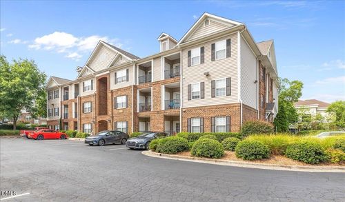 304-2610 Oldgate Dr, Raleigh, NC, 27604-4463 | Card Image
