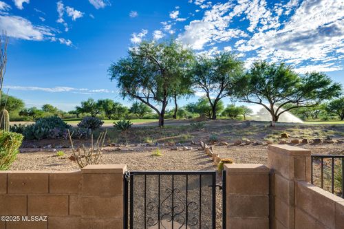 336 W Sunrise Vista Drive, Green Valley, AZ, 85614 | Card Image
