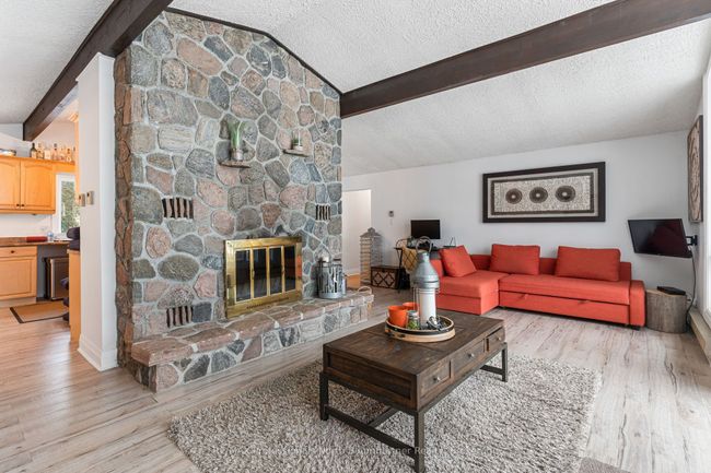 1088 Gravel Pit Dr, House other with 3 bedrooms, 1 bathrooms and 6 parking in Minden ON | Image 16
