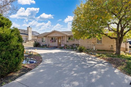 1607 Echo Dr, San Bernardino, CA, 92404-2145 | Card Image