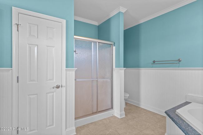 Owner Bathroom | Image 31