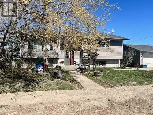 6 1 Ave S, Round Hill, AB, T0B3Z0 | Card Image
