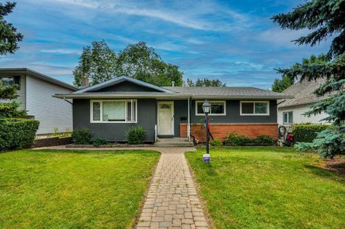 5748 Dalmead Cres Nw, Calgary, AB, T3A1E6 | Card Image