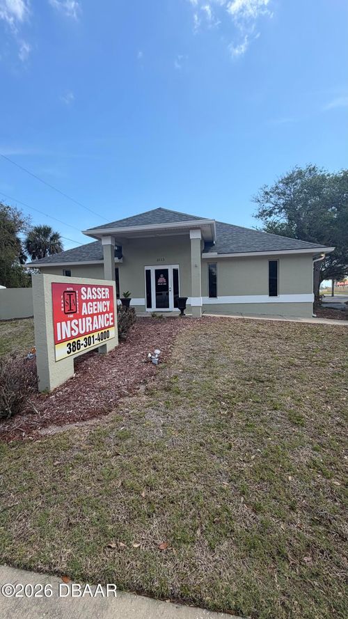 3113 S Ridgewood Avenue, South Daytona, FL, 32119 | Card Image